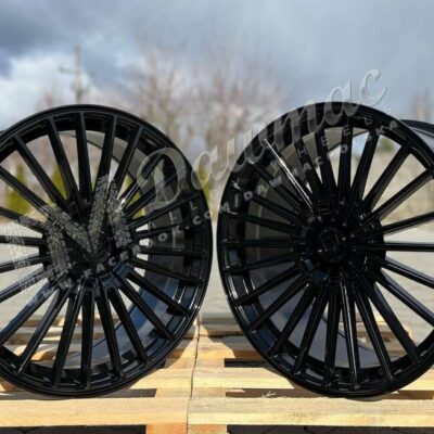 AXE EX50 21" 9J ET25 + 10,5J ET40 5x112 Gloss Black