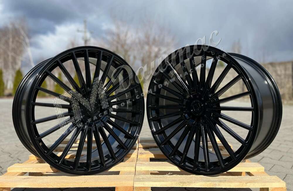 AXE EX50 21" 9J ET25 + 10,5J ET40 5x112 Gloss Black