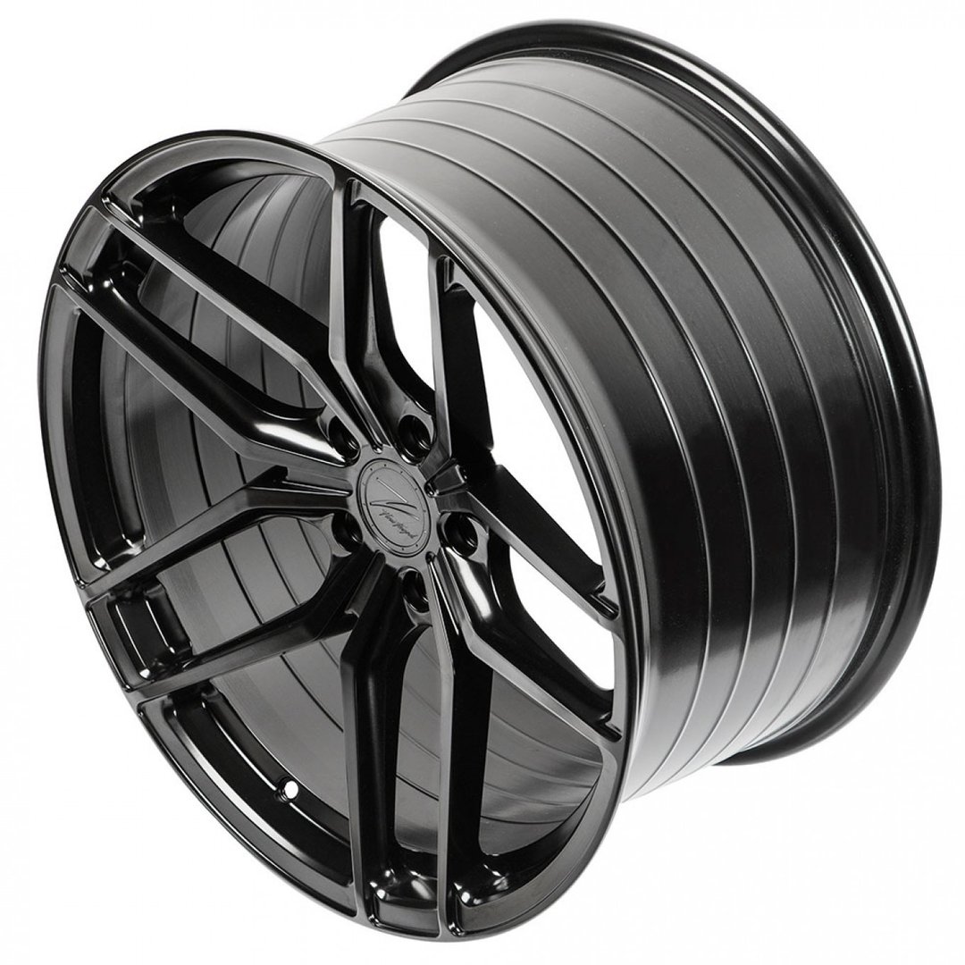 Z-Performance ZP2.1 20" 9J ET38 + 10,5J ET45 5x114,3 Gloss Black - obrazek 4