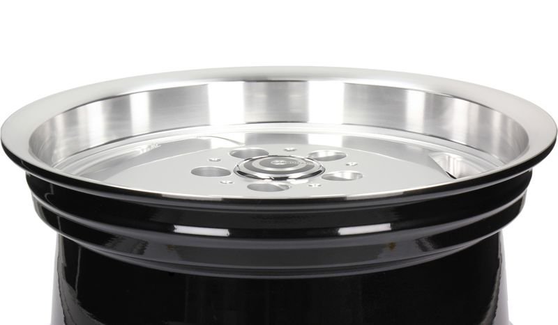 Carbonado Retro 17" 9J ET35 5x112 Diamond Hyper Silver Lip Polished - obrazek 5