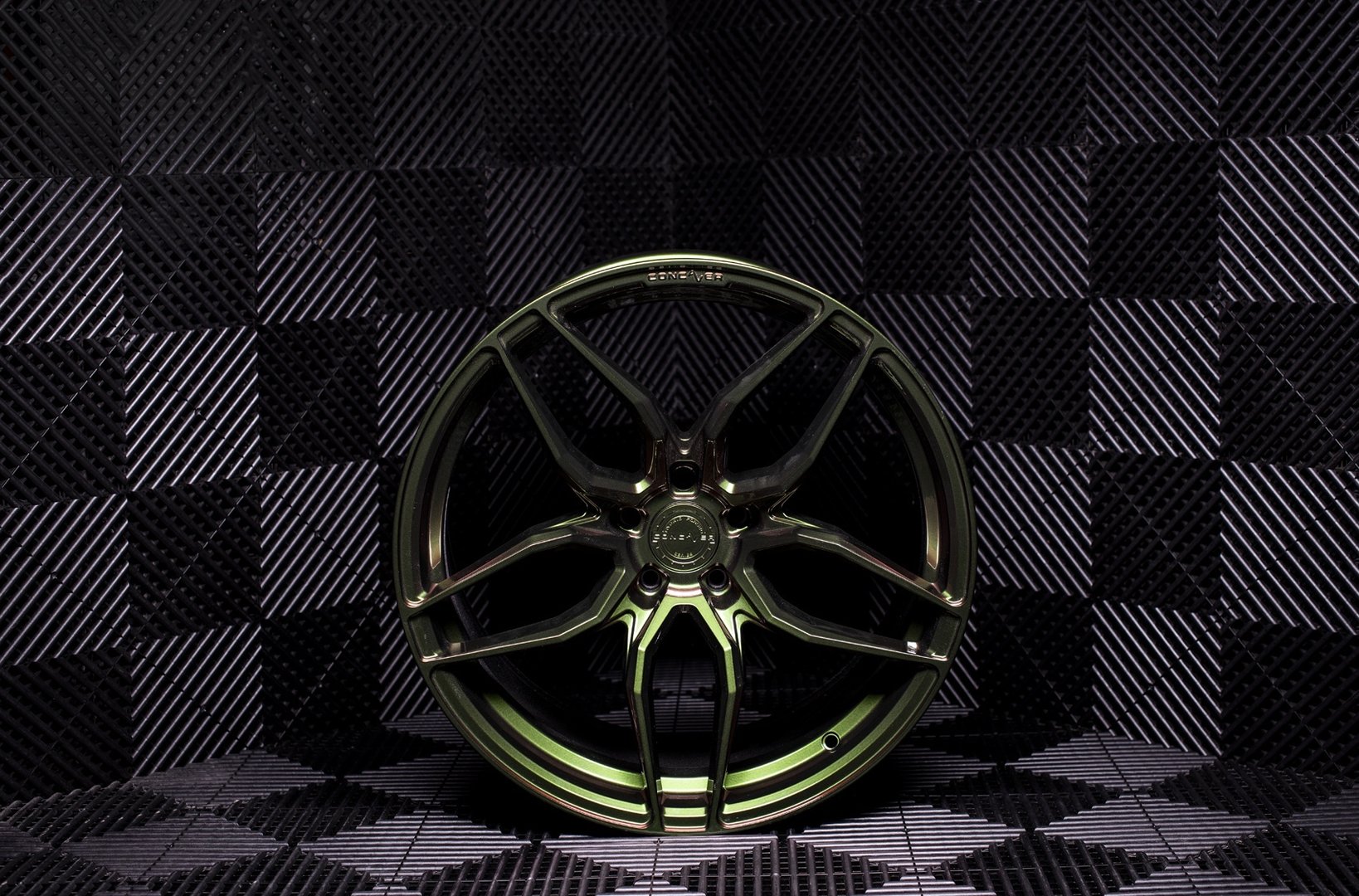 Concaver CVR3 20" 8,5J ET20-ET45 BLANK Custom Finish - obrazek 5