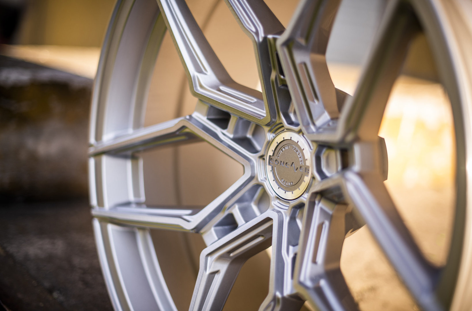 Concaver CVR5 19" 10,5J ET15-ET57 BLANK Carbon Graphite - obrazek 5