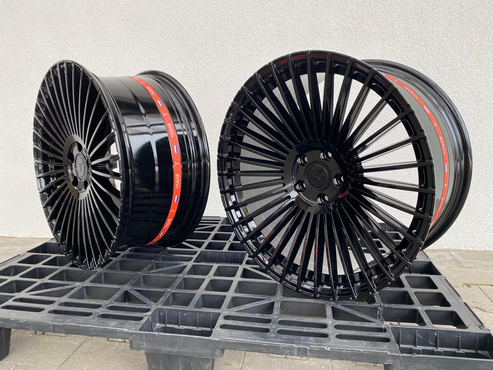 Yanar Wheels UTC-030 20" 9J ET28 + 10J ET40 5x112 Gloss Black - obrazek 3