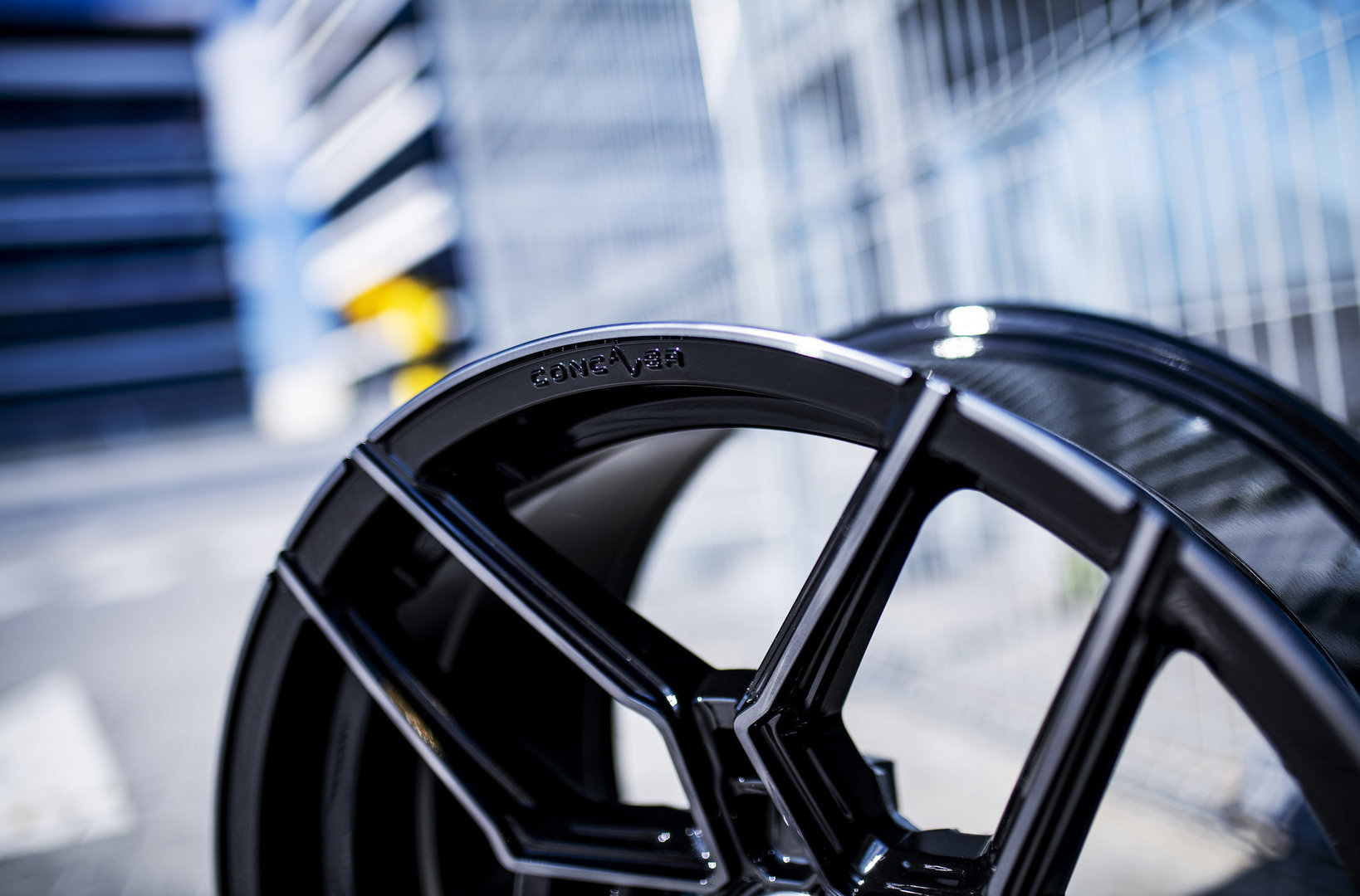 Concaver CVR5 20" 8J ET20-ET40 + 10,5J ET15-ET45 BLANK Double Tinted Black - obrazek 6