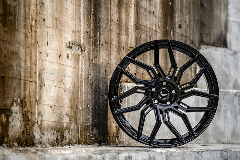 Barracuda Dragoon 20" 8,5J ET40 + 10J ET40 5x110 Higloss Black - obrazek 7