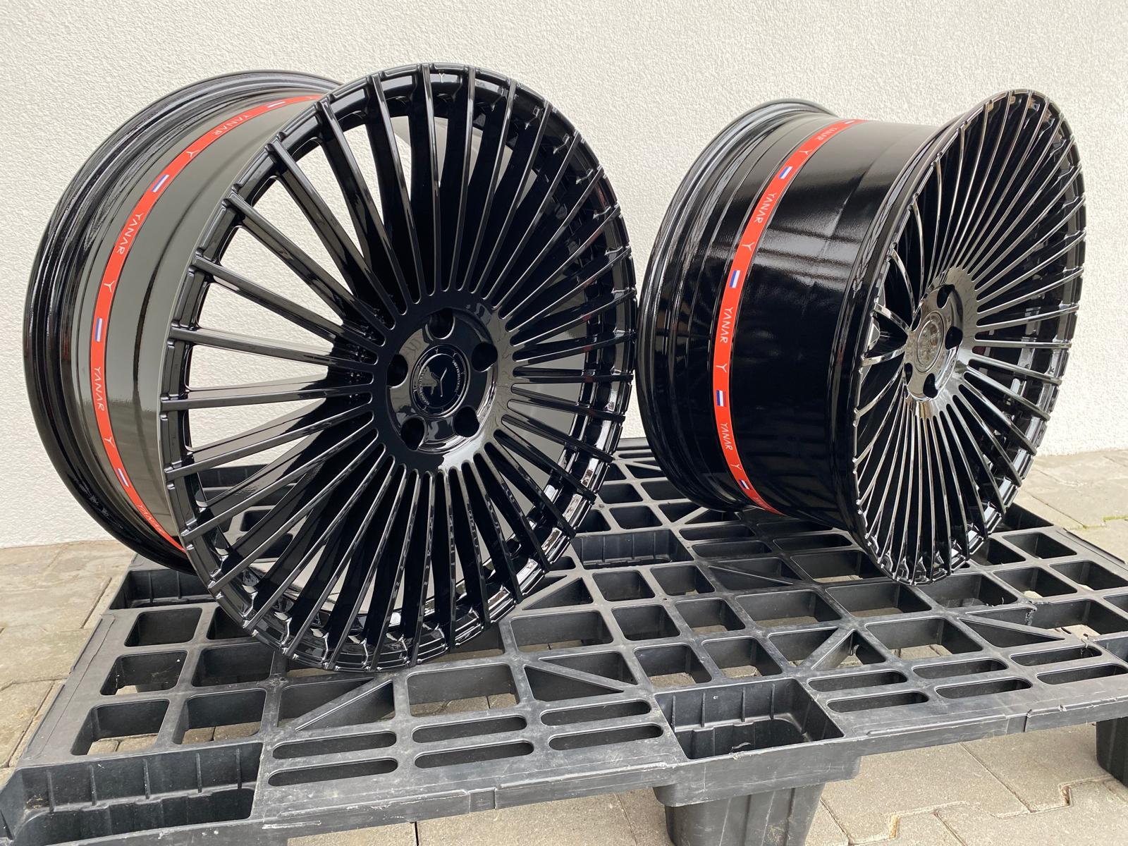 Yanar Wheels UTC-030 20" 9J ET28 + 10J ET40 5x112 Gloss Black - obrazek 4