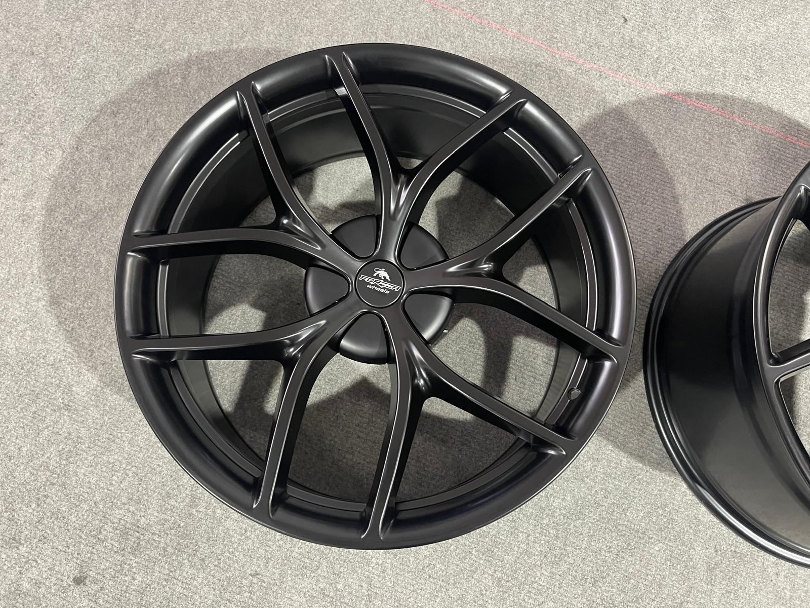 Forzza Urban 20" 9.5J ET45 5x114,3 Satin Black / Max Load 850 kg - obrazek 6