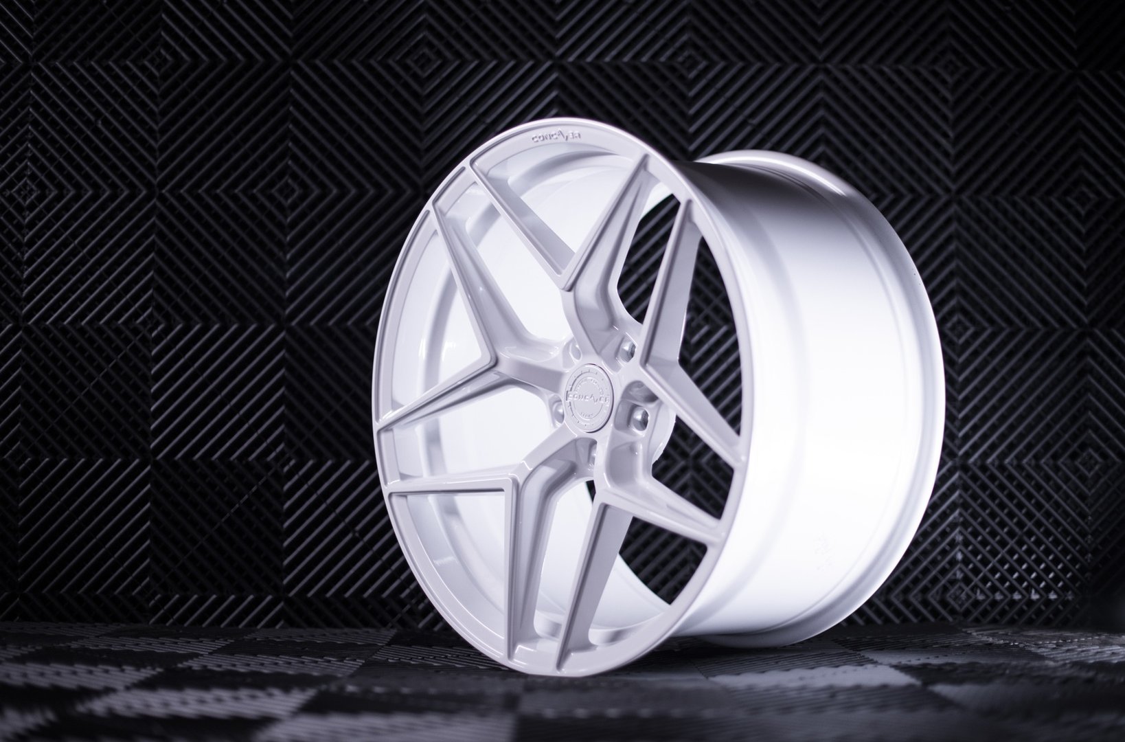 Concaver CVR2 22" 9,5J ET0-ET35 + 11,5J ET17-ET60 BLANK Custom Finish - obrazek 10