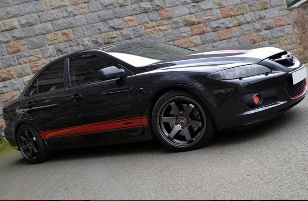 BOLA B1 17" 7,5J ET40-45 4x98-4x114 Gloss Gunmetal - obrazek 12