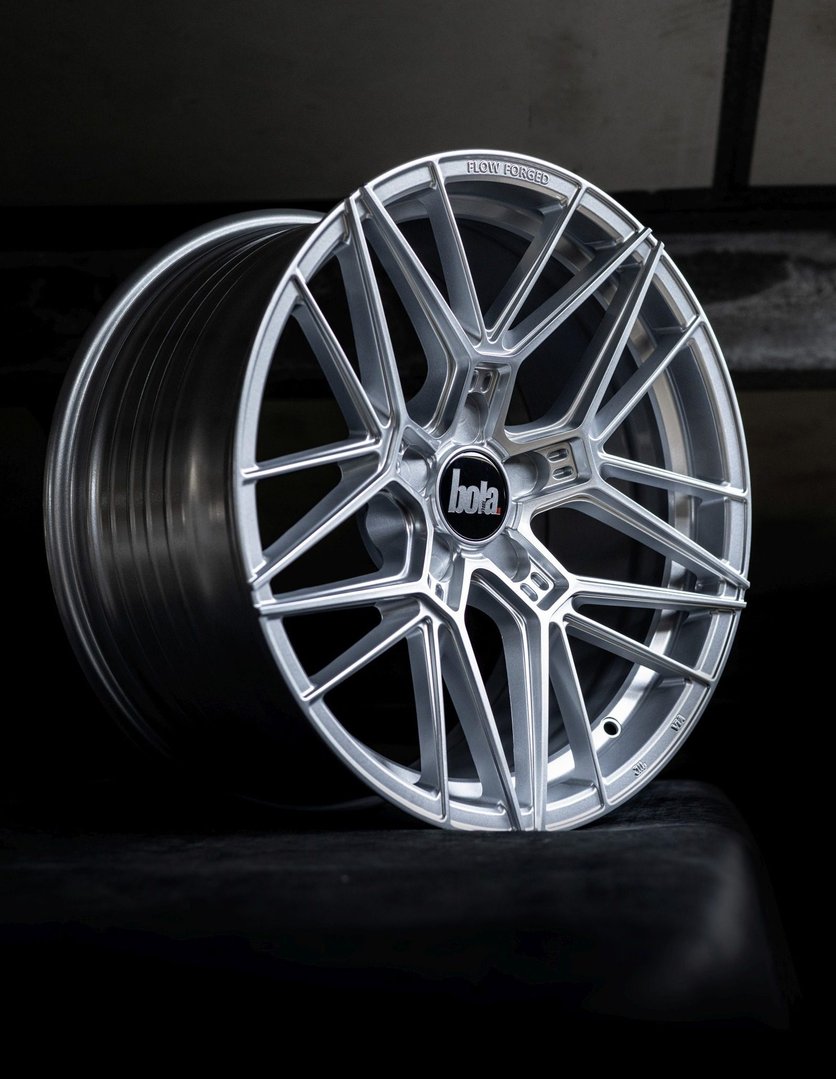 BOLA FLZ 21" 9J ET15-50 5x100-5x130 Crystal Silver - obrazek 4