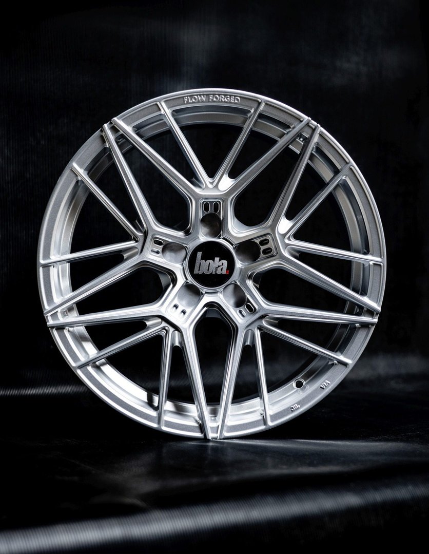 BOLA FLZ 20" 8,5J ET25-50 5x100-5x130 Crystal Silver - obrazek 7