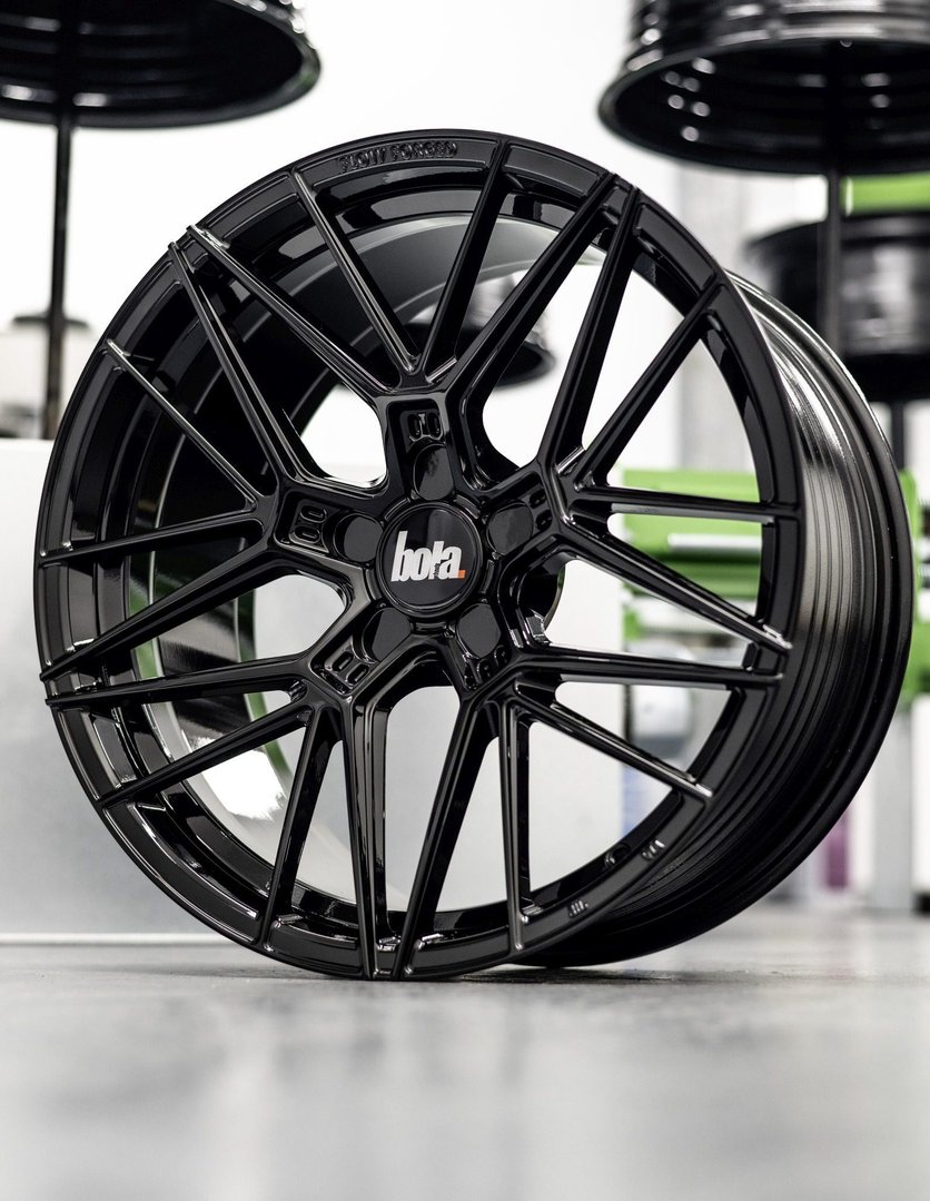 BOLA FLZ 21" 9J ET15-50 5x100-5x130 Gloss Black - obrazek 7