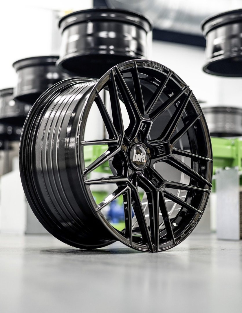 BOLA FLZ 20" 9,5J ET25-50 + 10,5J ET25-50 5x100-5x130 Matt Black - obrazek 8