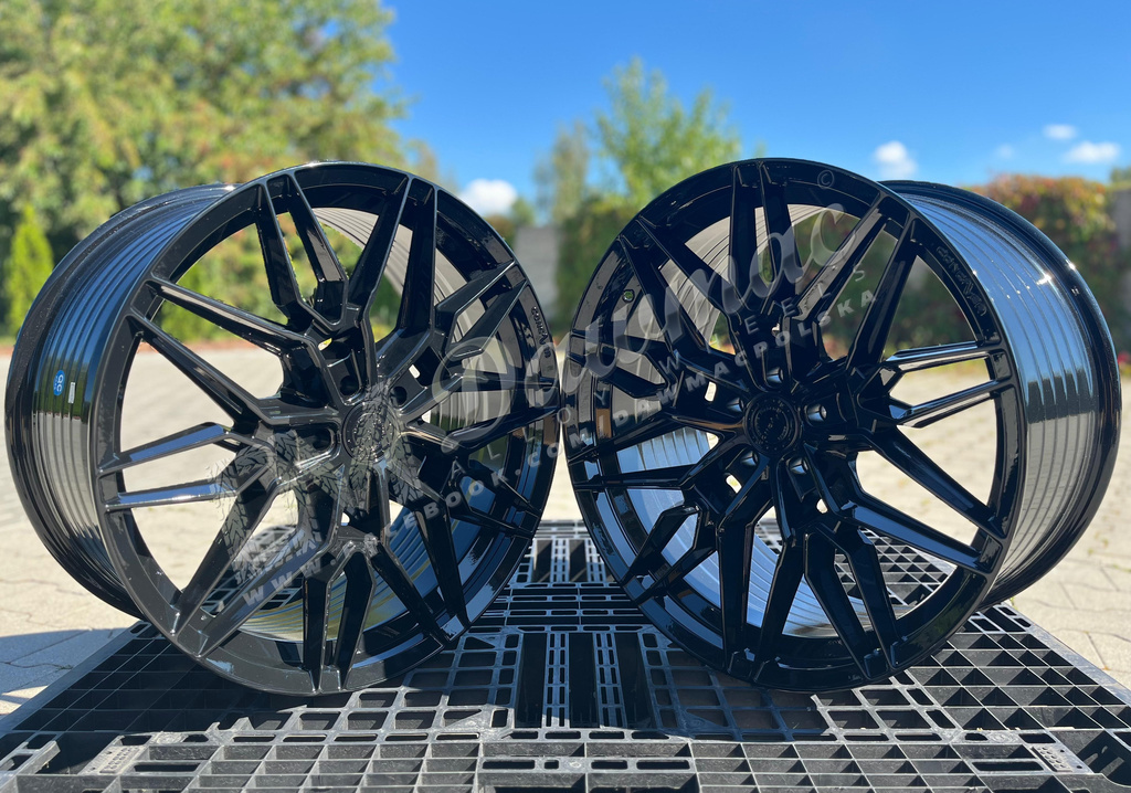 Concaver CVR6 21" 9,5J ET37 + 10,5J ET43 5x112 Platinum Black - obrazek 3