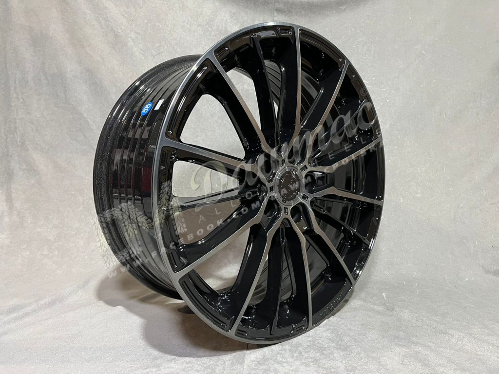 Concaver CVR7 19" 8,5J ET45 5x112 Double Tinted Black - obrazek 3