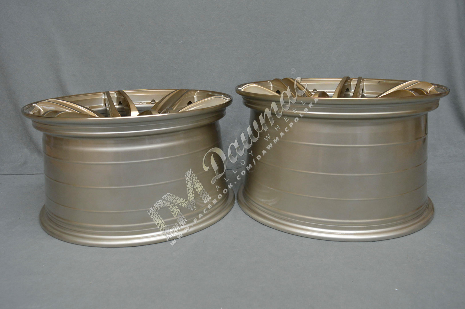 Cosmis MR2 18" 9,5J ET15 + 10,5J ET20 5x114,3 Hyper Bronze - obrazek 9