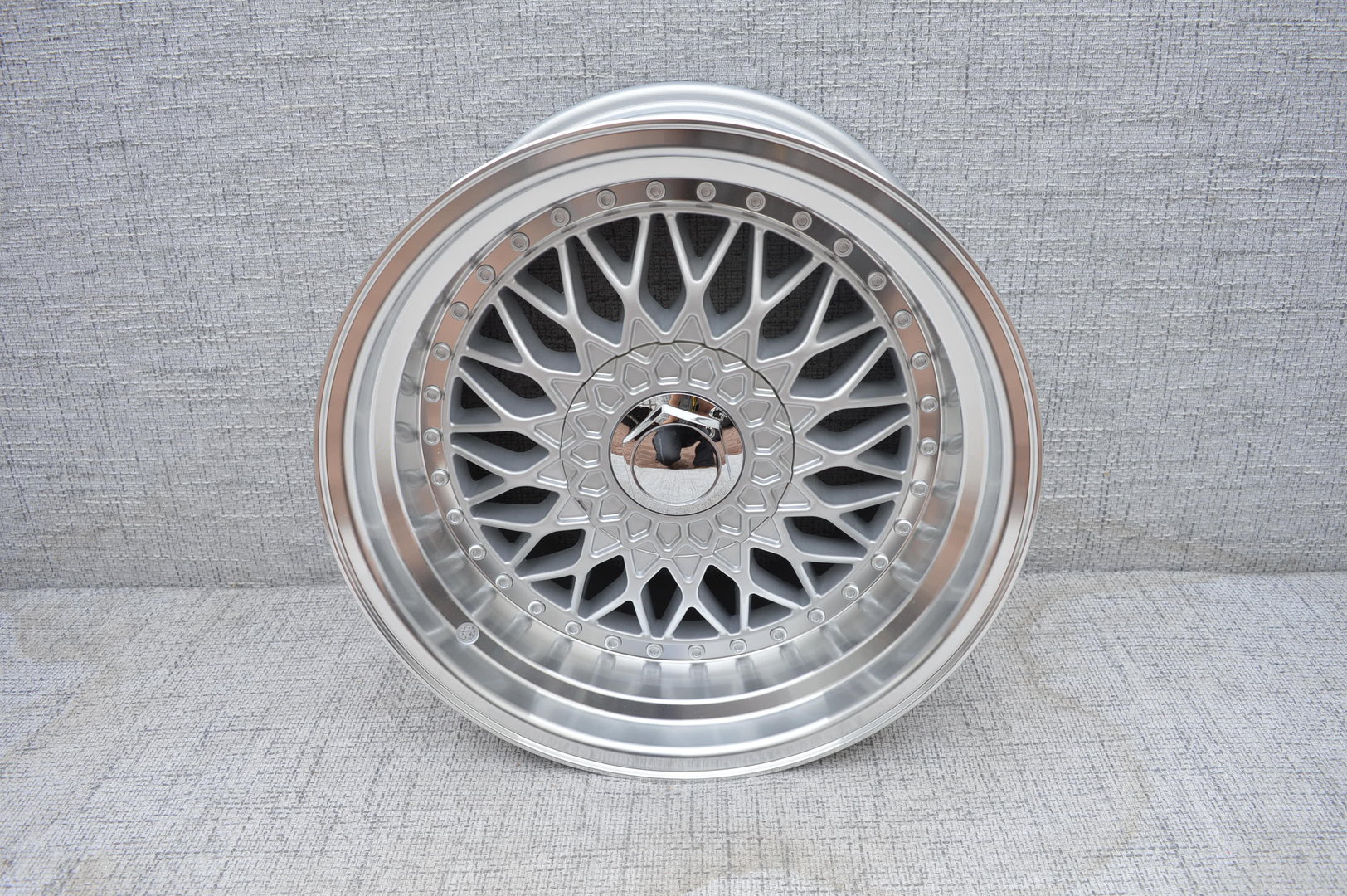 DARE RS 16" 9J ET20 5x114,3 / 5x120 Silver Machine Lip - obrazek 3