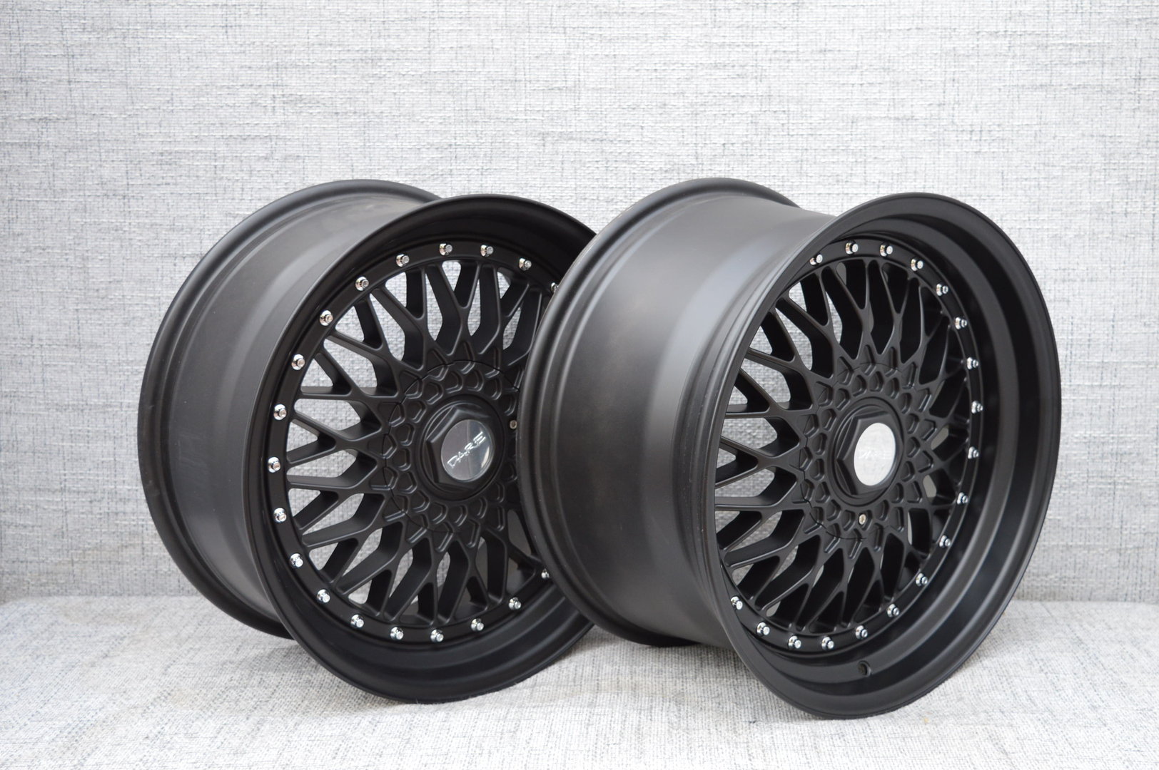 DARE RS 18" 8J ET42 + 9,5J ET45 5x100/5x112 Matt Black - obrazek 4