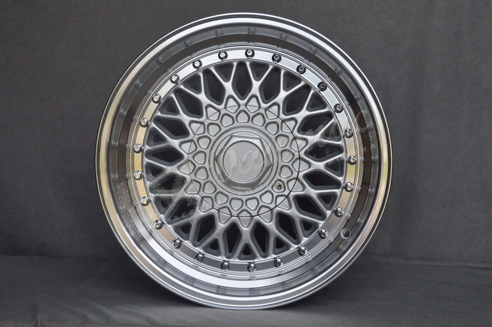 DARE RS S135 15" 8J ET15 4x100 / 4x108 SL Silver Rivets