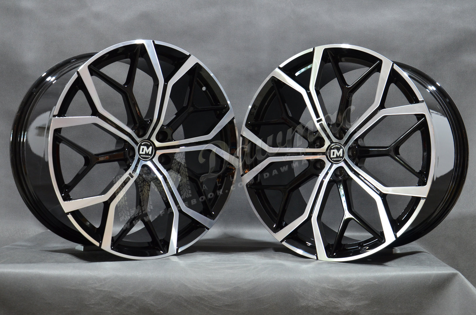 DAWMAC Forged 4720 22" 9,5J ET37 + 10,5J ET43 5x112 Gloss Black w/ Machined Face - obrazek 3