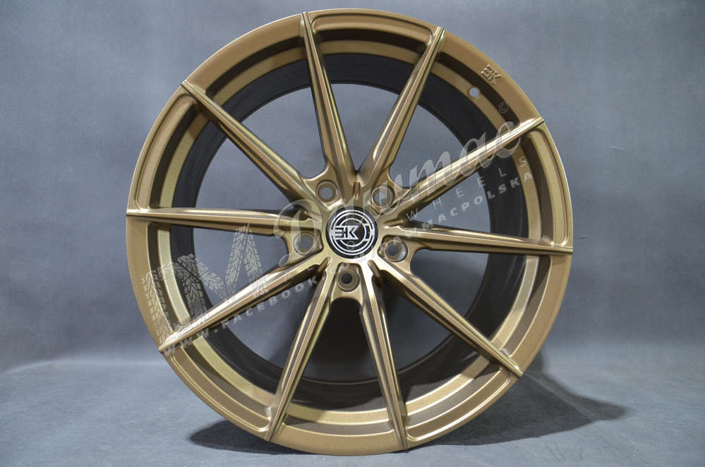 DM01 19" 9,5J ET35 5x112 Bronze