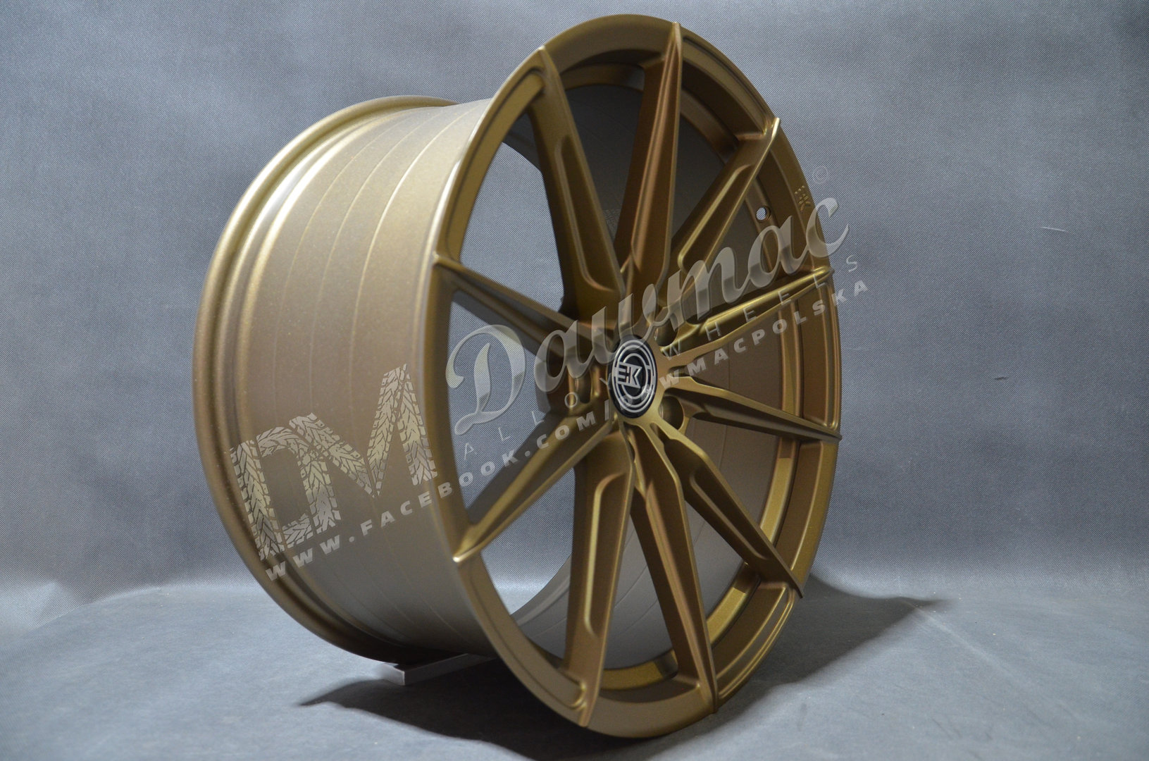 DM01 19" 9,5J ET35 5x112 Bronze - obrazek 3