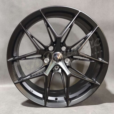 DM02 19" 8,5J ET35 5x108 Satin Black