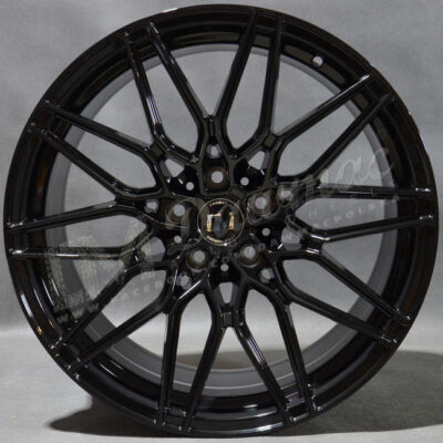 DM05 19" 9,5J ET38 5x112 Black