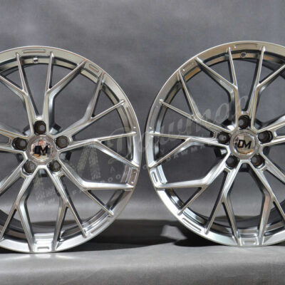 DM07 19" 8,5J ET35 + 9,5J ET38 5x112 Hyper Black