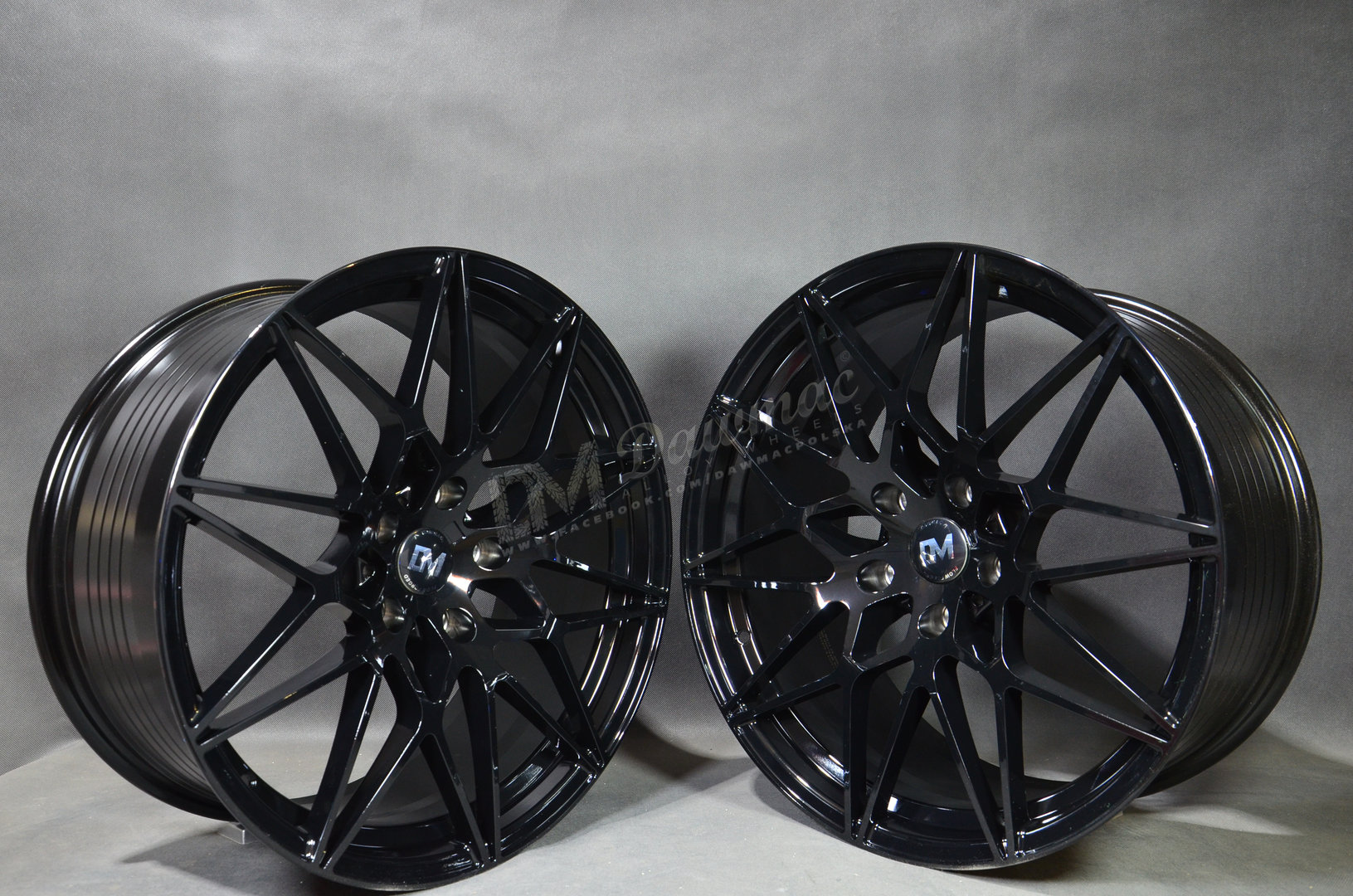 DM10 19" 8,5J ET30 + 9,5J ET38 5x120 Black - obrazek 3