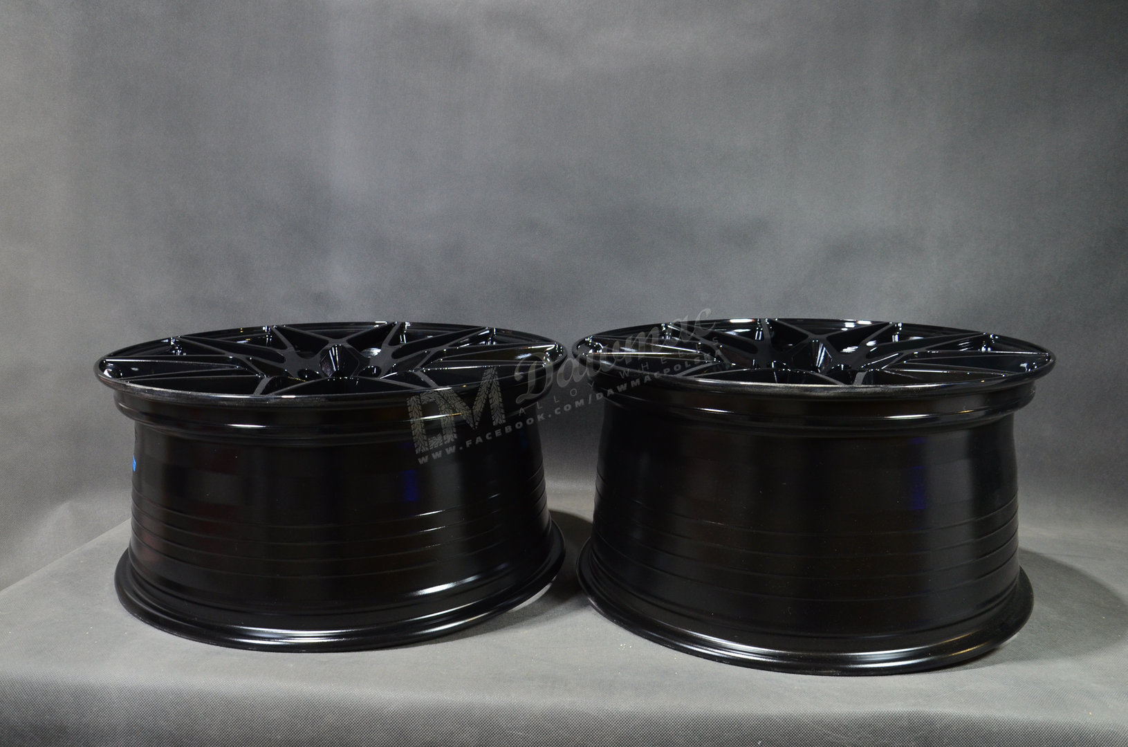 DM10 19" 8,5J ET30 + 9,5J ET38 5x120 Black - obrazek 6