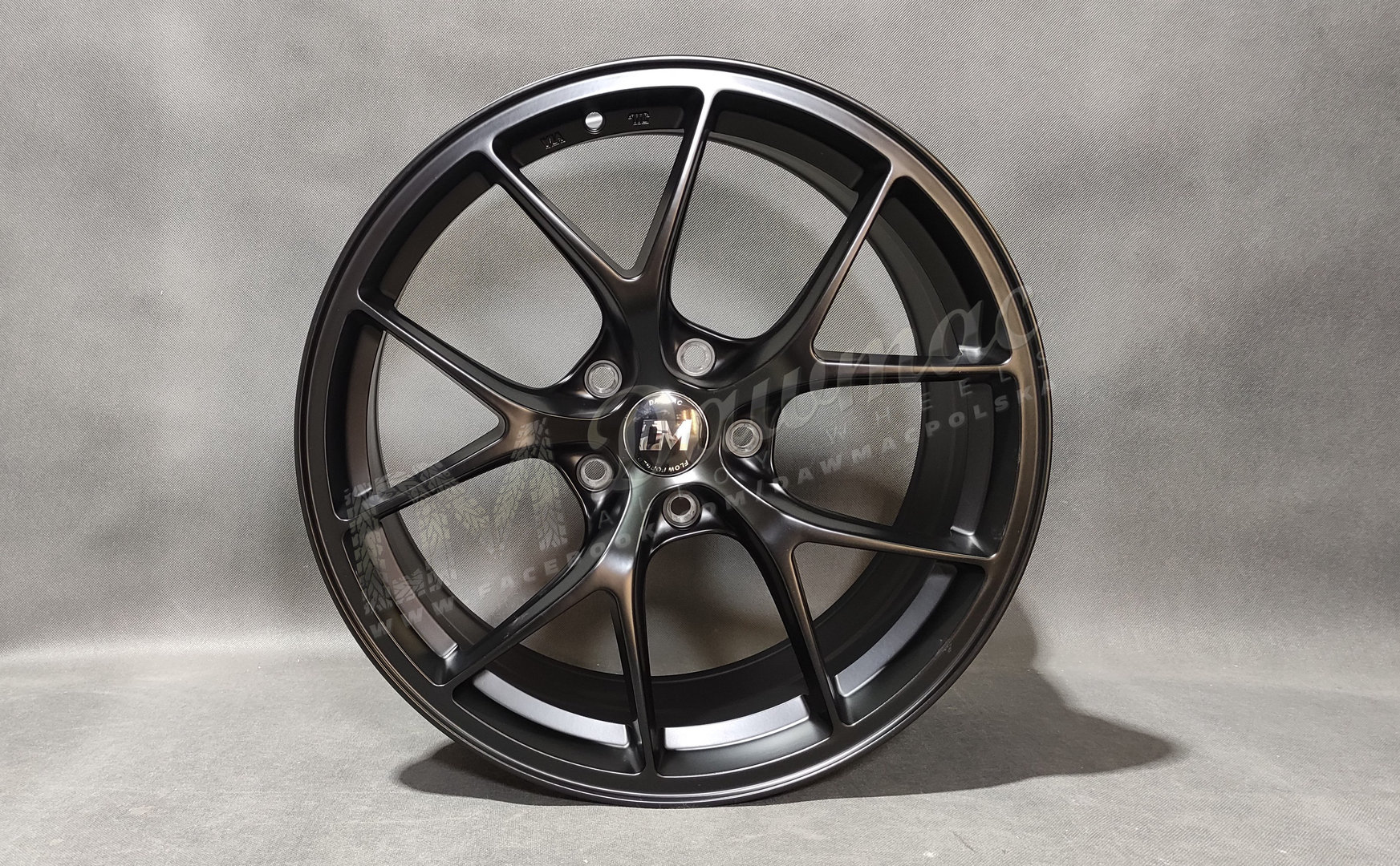DM12 19" 8,5J ET33 5x112 Satin Black - obrazek 2