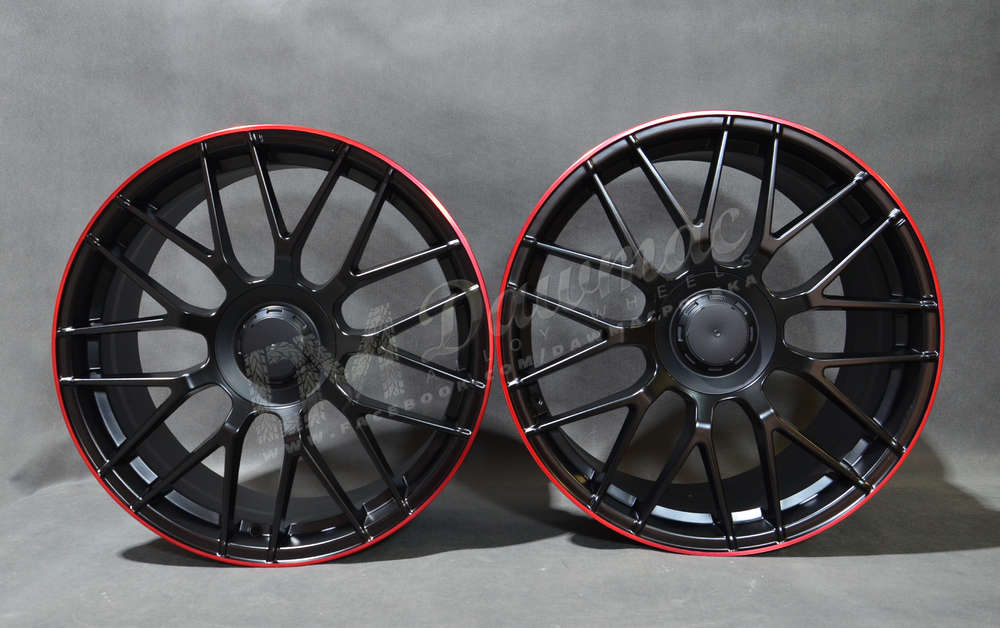 DM17 19" 8,5J ET36 + 9,5J ET43 5x112 Matt Black Machined Red Lip