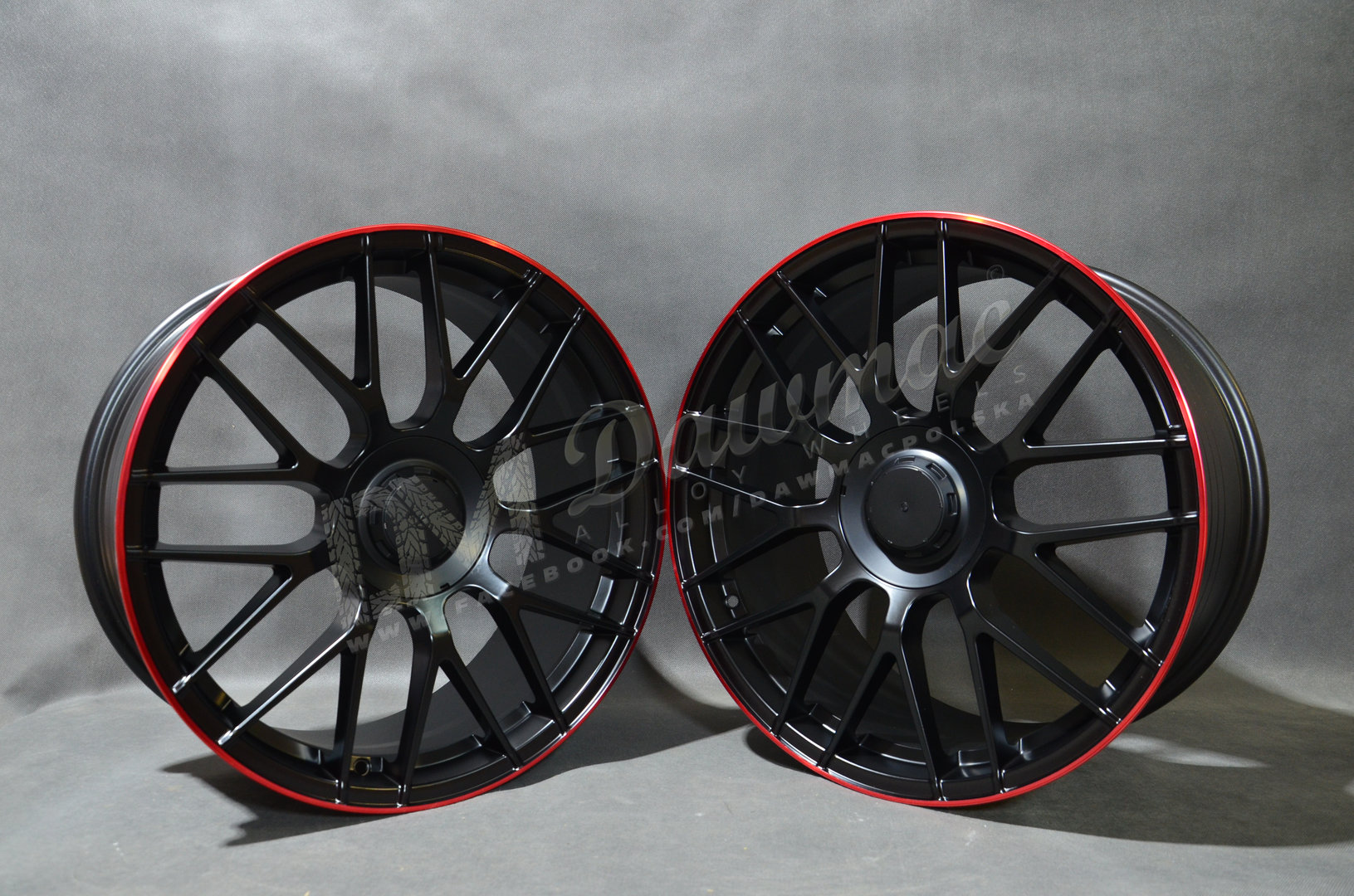 DM17 19" 8,5J ET36 + 9,5J ET43 5x112 Matt Black Machined Red Lip - obrazek 3
