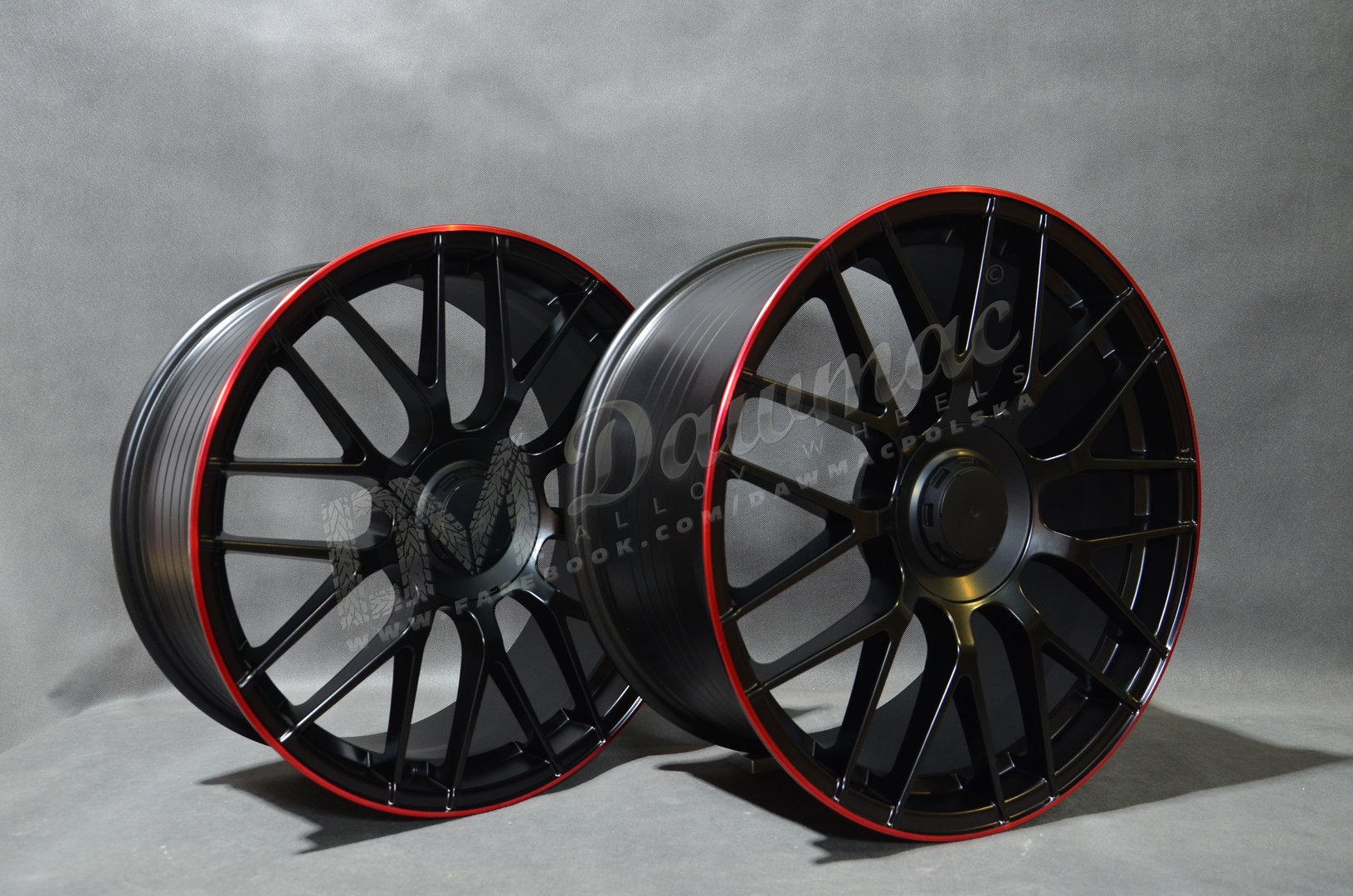 DM17 19" 8,5J ET36 + 9,5J ET43 5x112 Matt Black Machined Red Lip - obrazek 4
