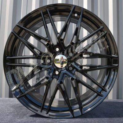 DM21 17" 7,5J ET38 5x112 Black