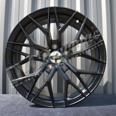 DM24 18" 8J ET35 5x114,3 Matte Black