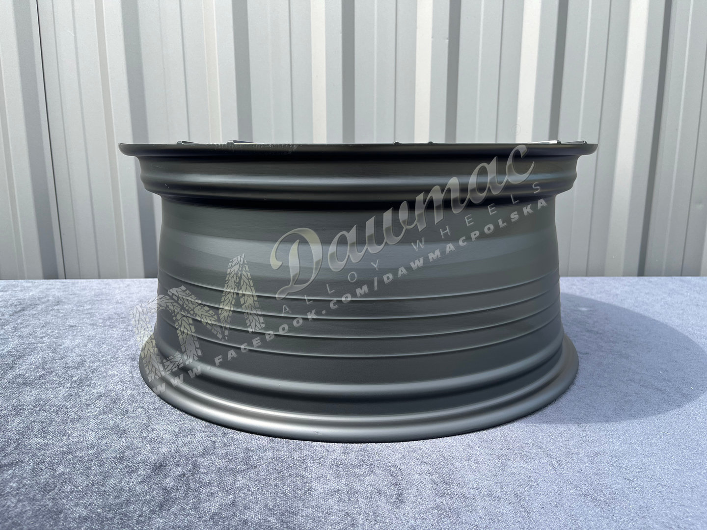 DM24 19" 9,5J ET38 5x114,3 Matte Black - obrazek 5