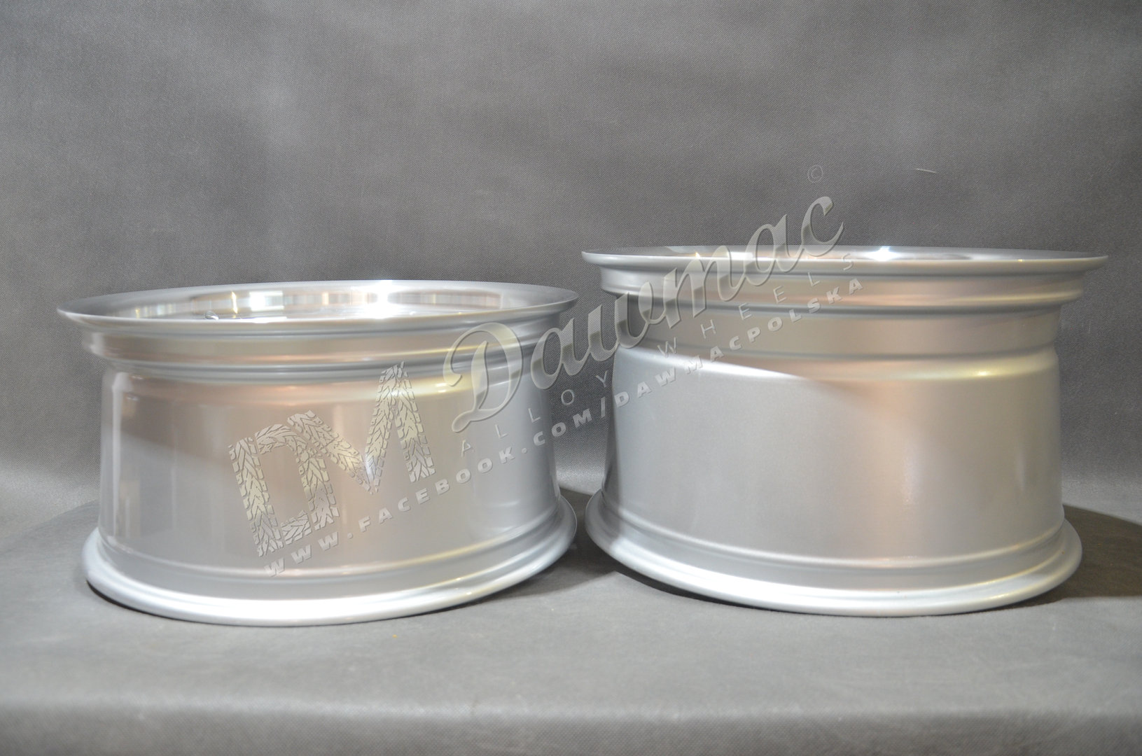 DMC03 18" 8,5J ET20 + 10J ET15 4x100/4x108 Silver Machined Lip + Black Rivet - obrazek 6