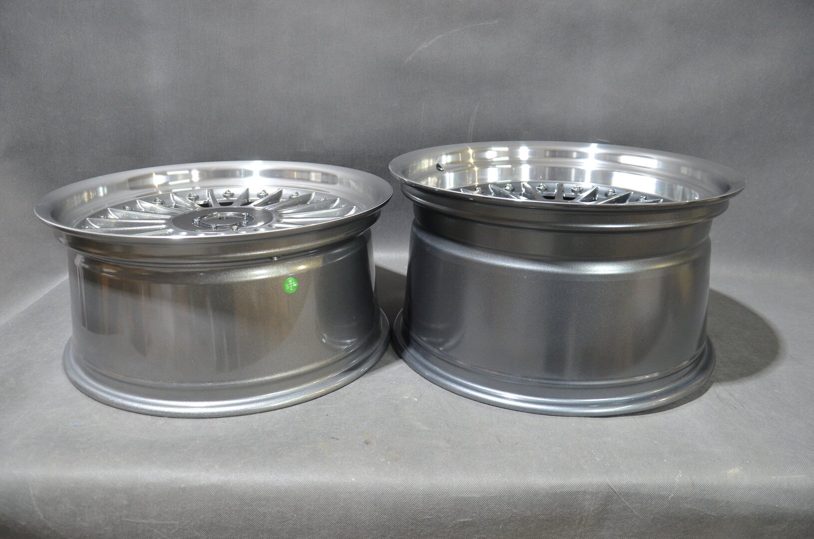 DMC03 19" 8,5J ET25 + 10J ET20 5x112/120 Gunmetal Machine Lip (Różne odcienie) - obrazek 7