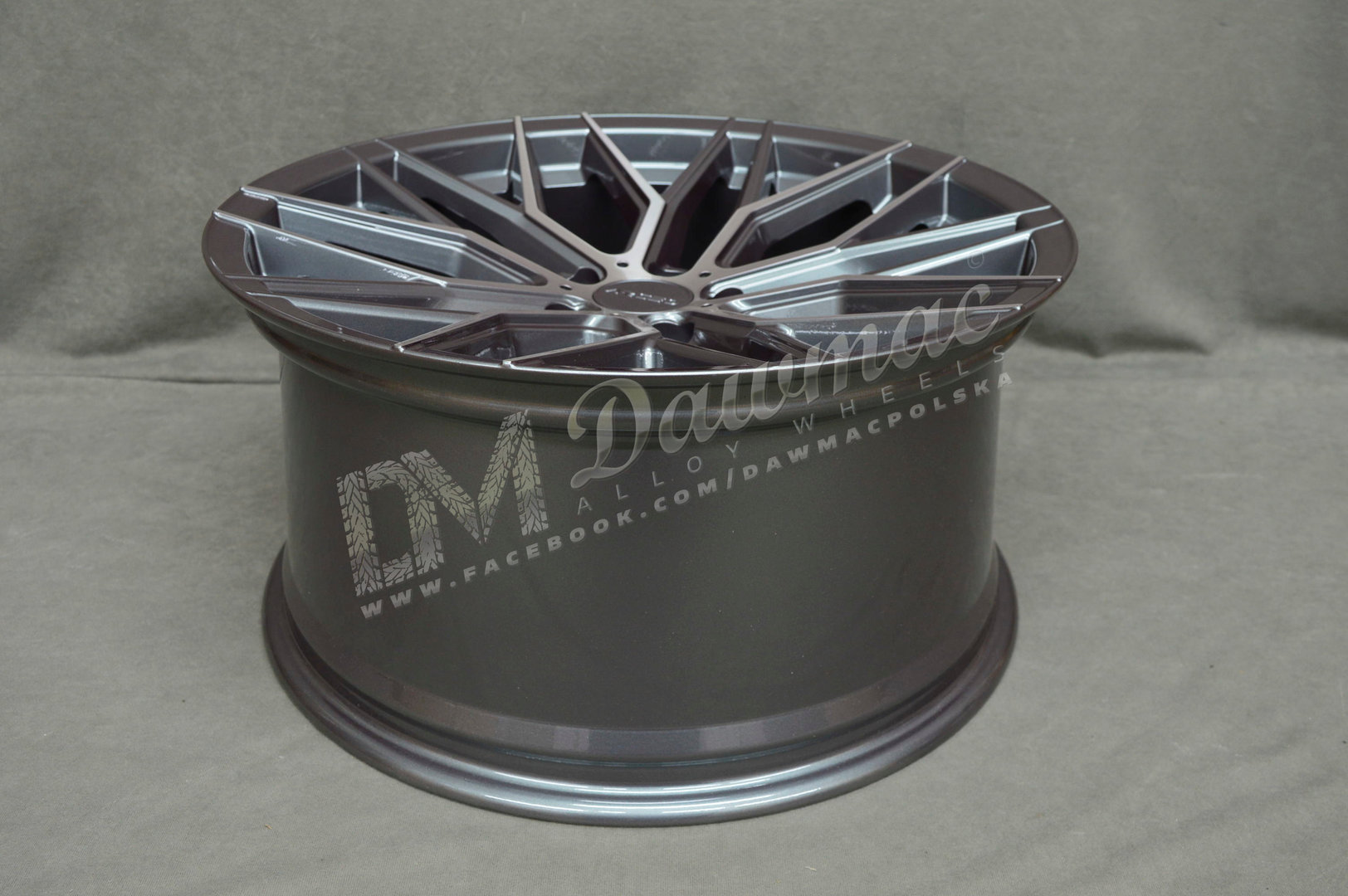 Arceo Valencia 19" 9,5J ET37 5x120 Titan Diamond - obrazek 6