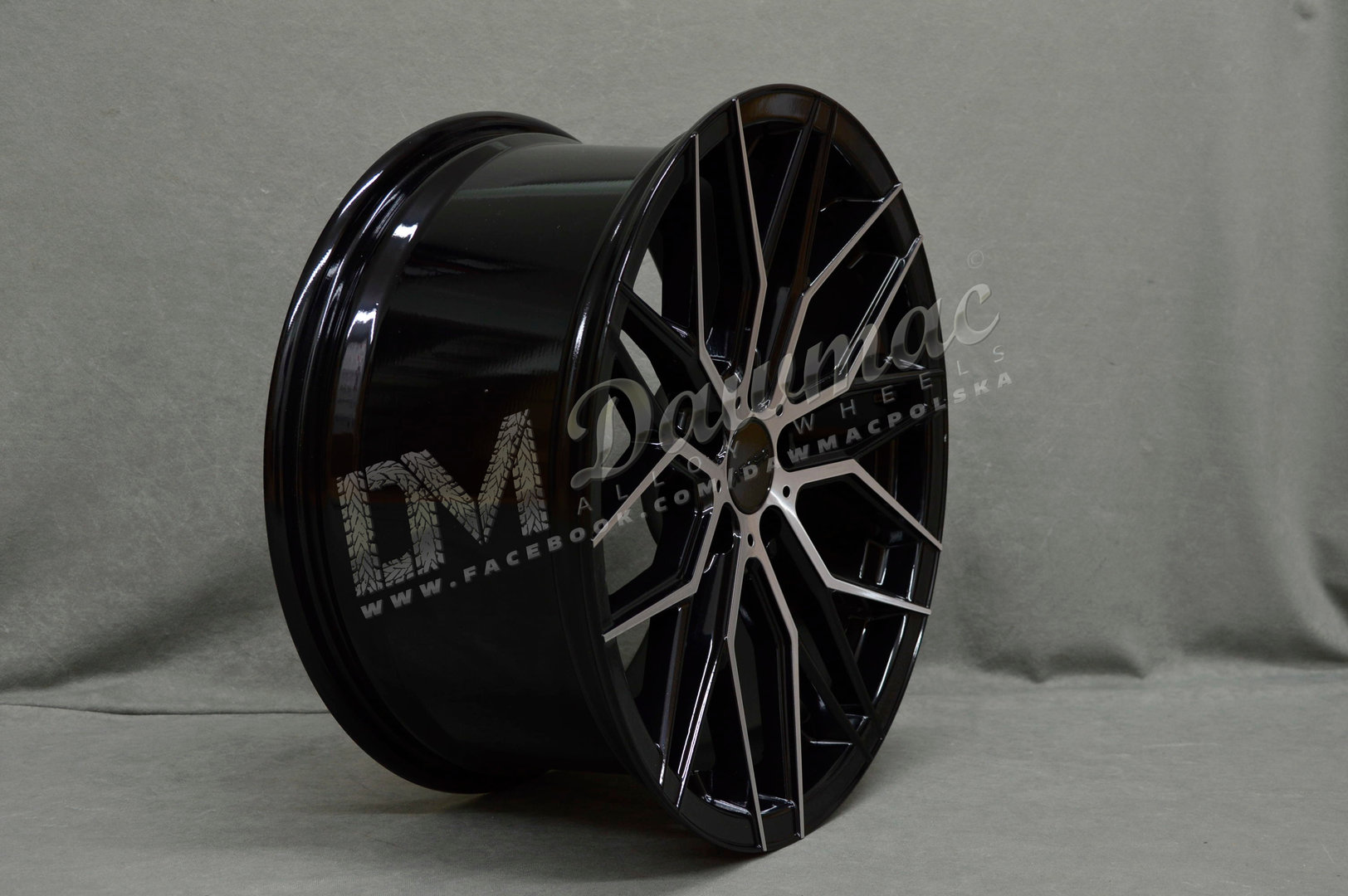 Arceo Valencia 18" 8,5J ET35 5x114,3 Black Diamond - obrazek 4