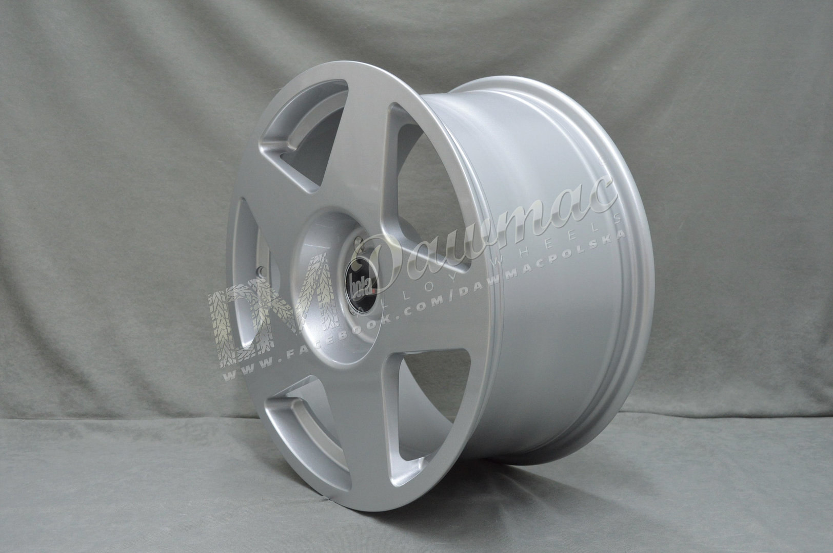 BOLA B10 17" 7,5J ET40-45 4x98-5x120 Silver - obrazek 3