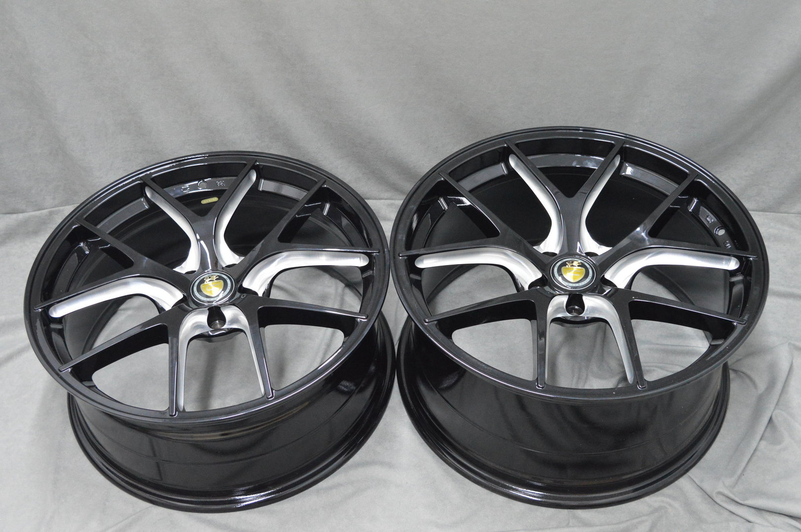 CADES SHIFT 20" 8,5J ET35 + 10J ET38 5X112 - obrazek 6
