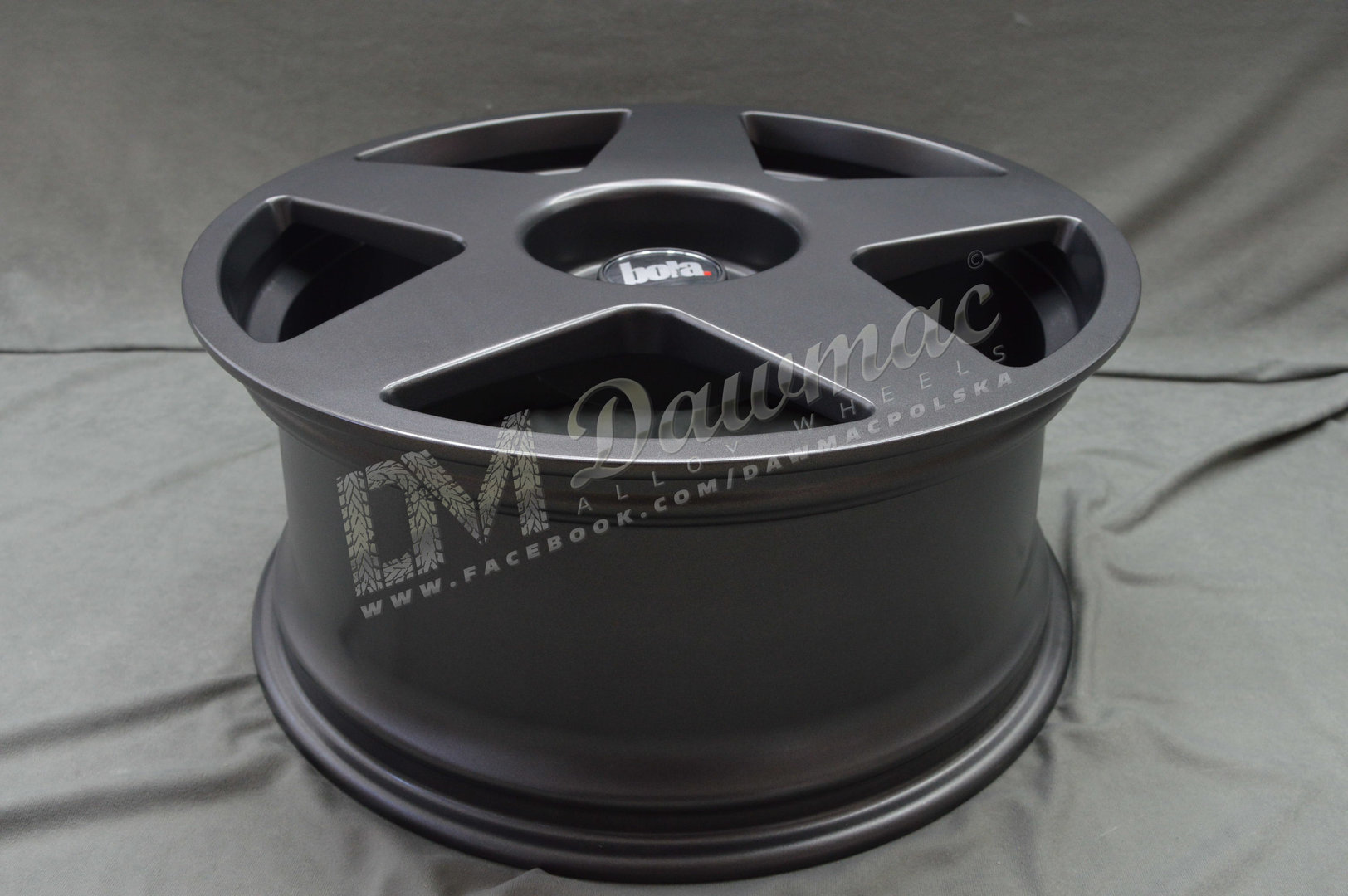 BOLA B10 19" 9,5J ET25-45 5x98-5x120 Matt Gunmetal - obrazek 7