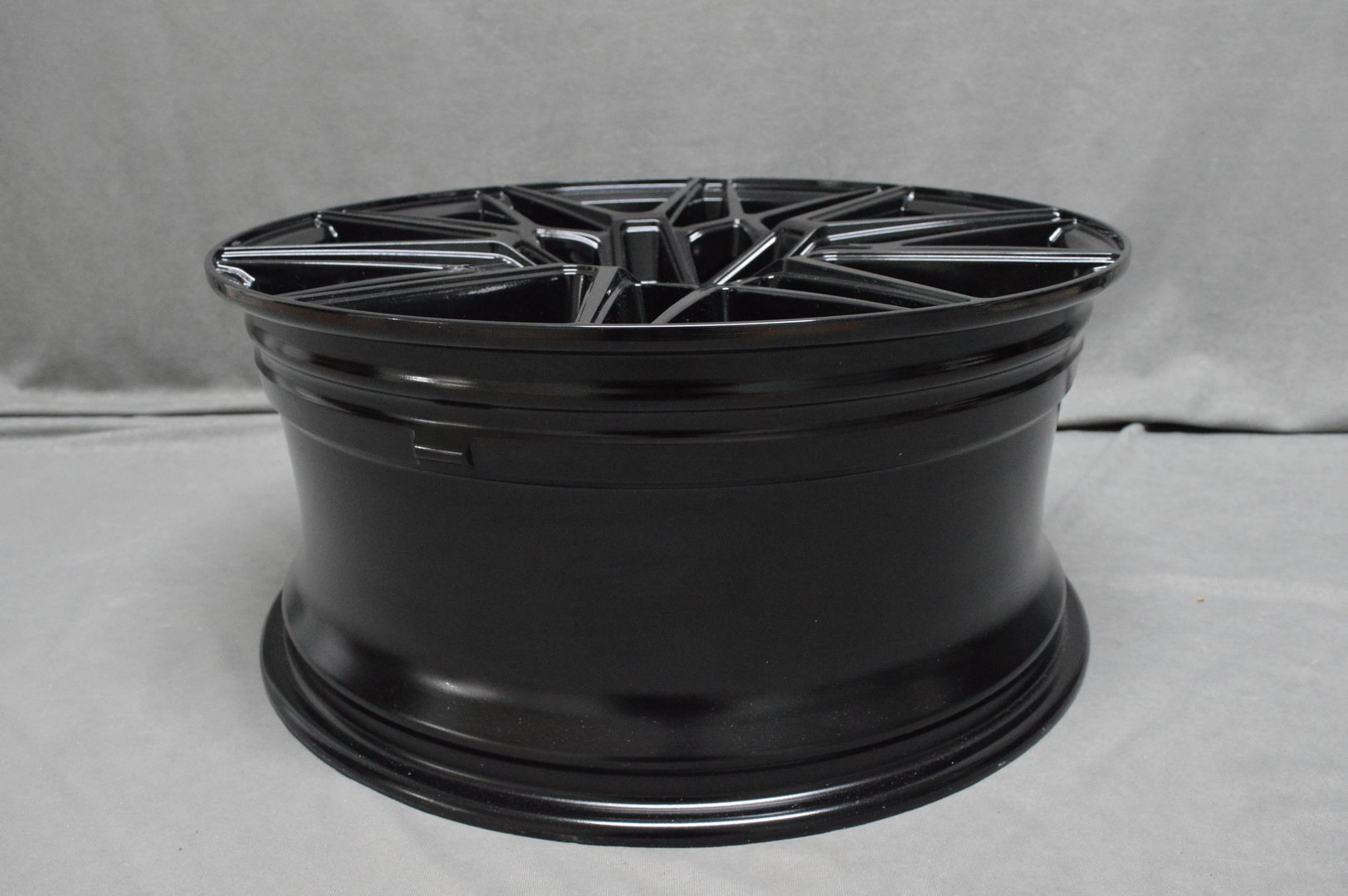 AXE CF1 20" 9J ET38 5x108-5x130 Gloss Black - obrazek 8