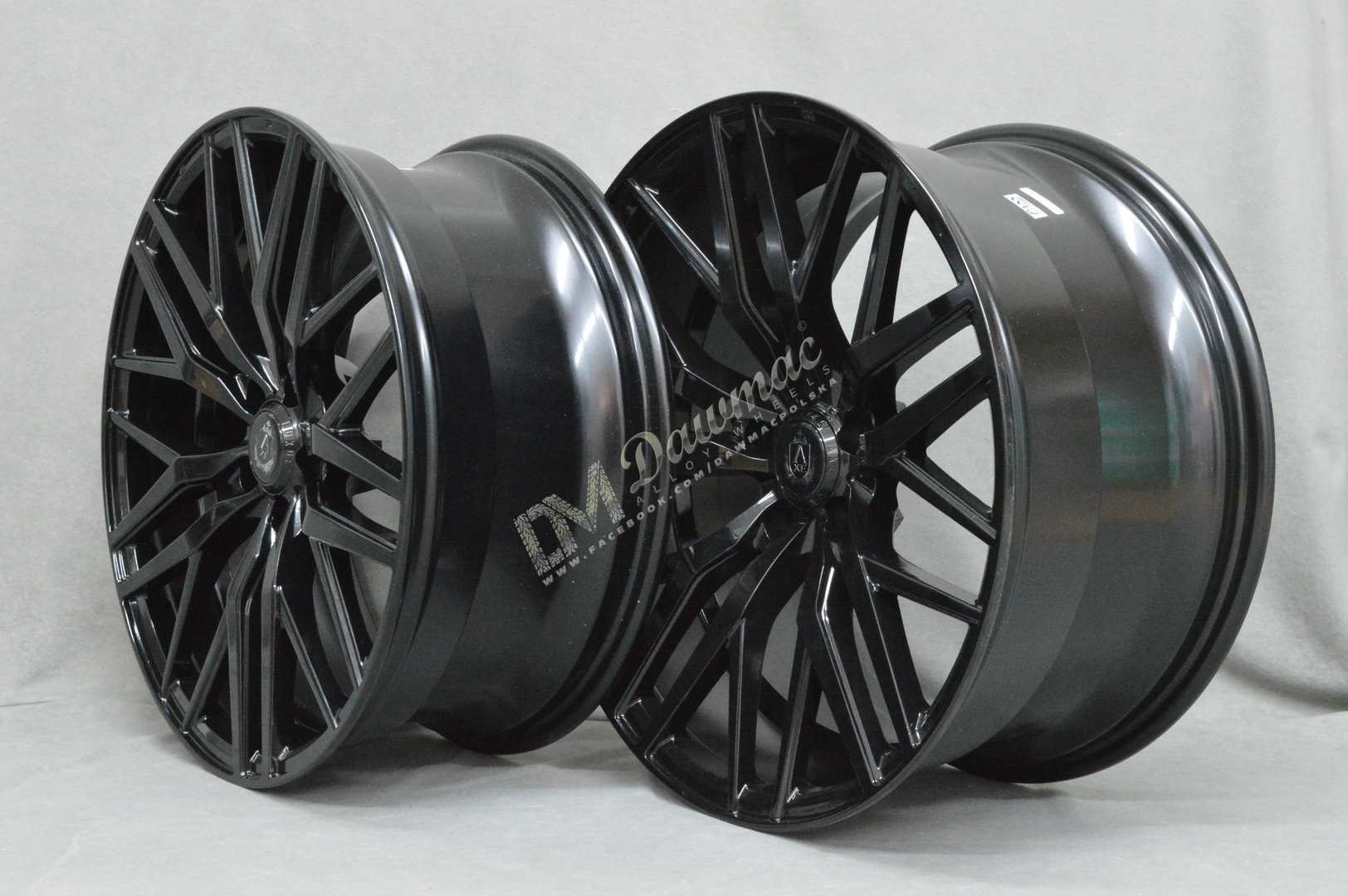 AXE EX30 22" 10,5J ET38 5x108-5x130 Gloss Black - obrazek 4