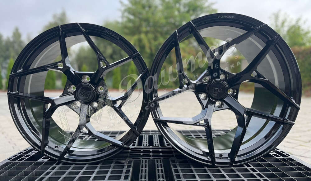 Dawmac Forged 20" 10J ET35 + 21" 13J ET40 5x120 Glossy Black