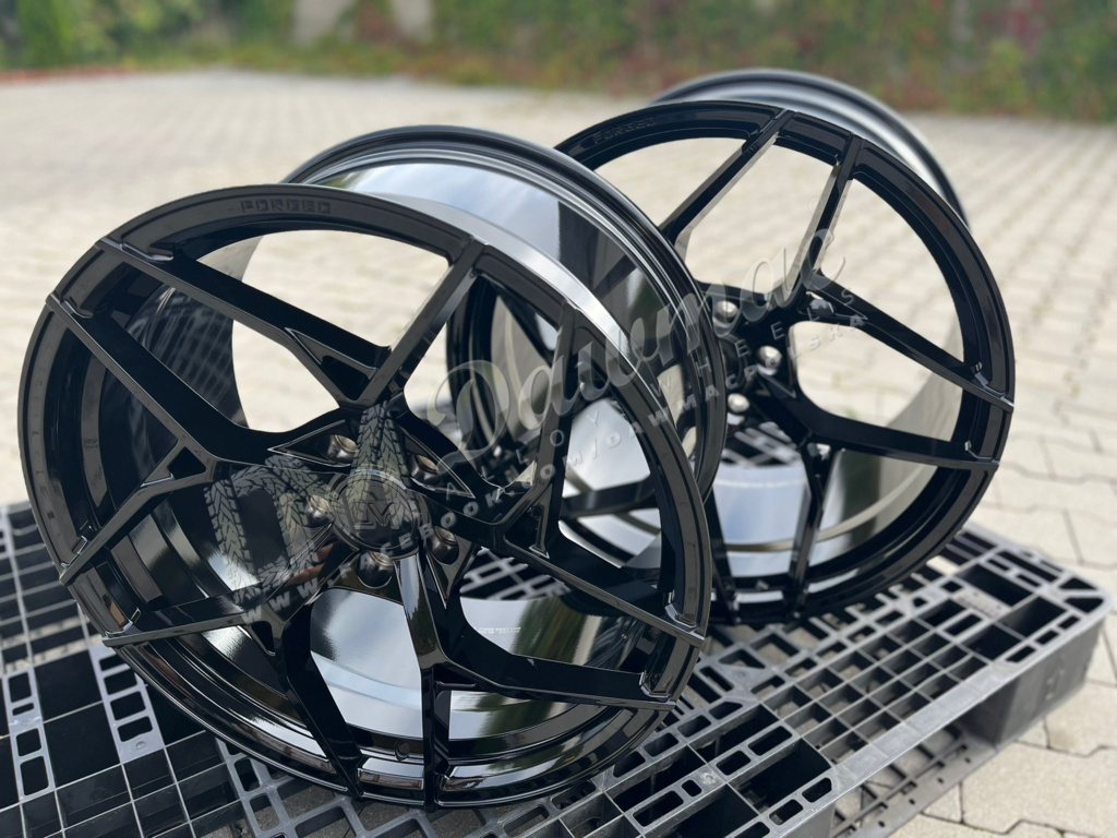 Dawmac Forged 20" 10J ET35 + 21" 13J ET40 5x120 Glossy Black - obrazek 6