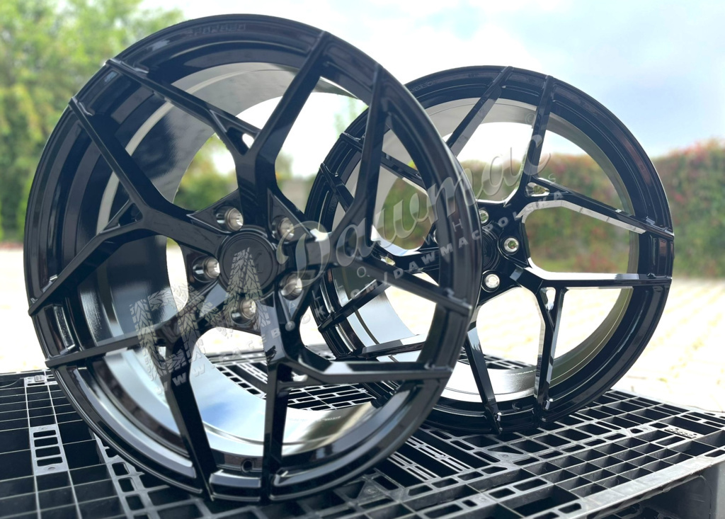 Dawmac Forged 20" 10J ET35 + 21" 13J ET40 5x120 Glossy Black - obrazek 7